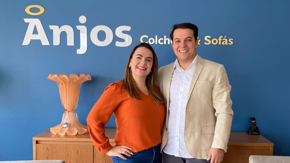 Rubnei Campioto, vindo de família simples construiu sua trajetória de sucesso através da persistência. Faliu 3 vezes até encontrar no franqueamento ANJOS o modelo de negócio que o permitiu viver a vida de empresário de sucesso que sempre quis. Hoje é um de nossos Multifranqueados “Case de Sucesso'', com 10 lojas no Paraná.