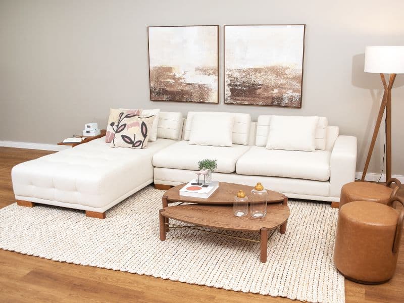 qual melhor tecido para sofá suede ou linho​ e suja menos
