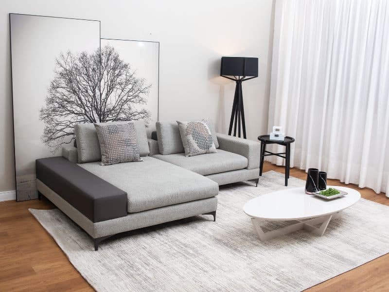 qual melhor tecido para sofá suede ou linho​