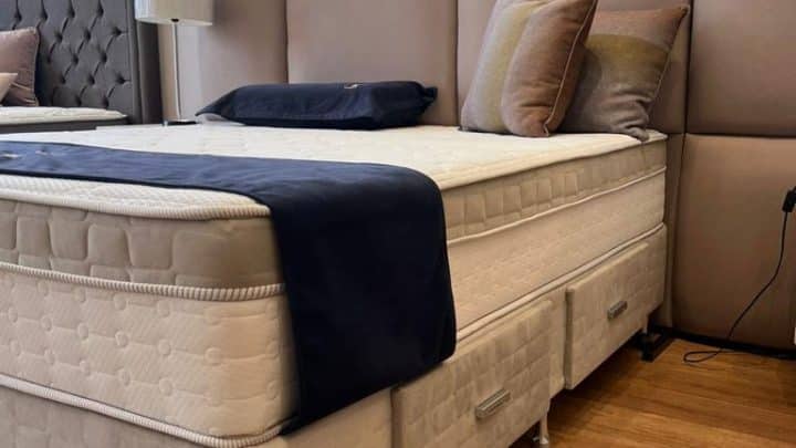 cama box casal com gaveteiro